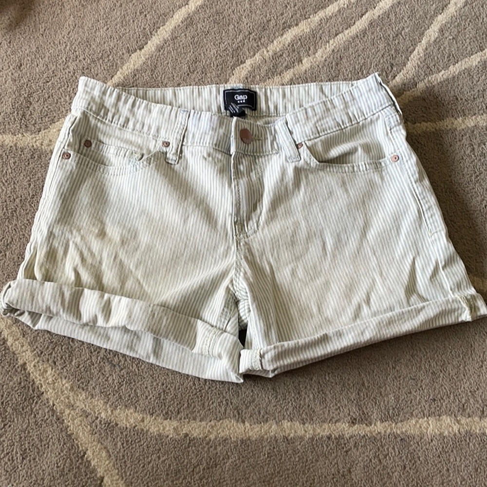 Gap vintage look striped shorts 2